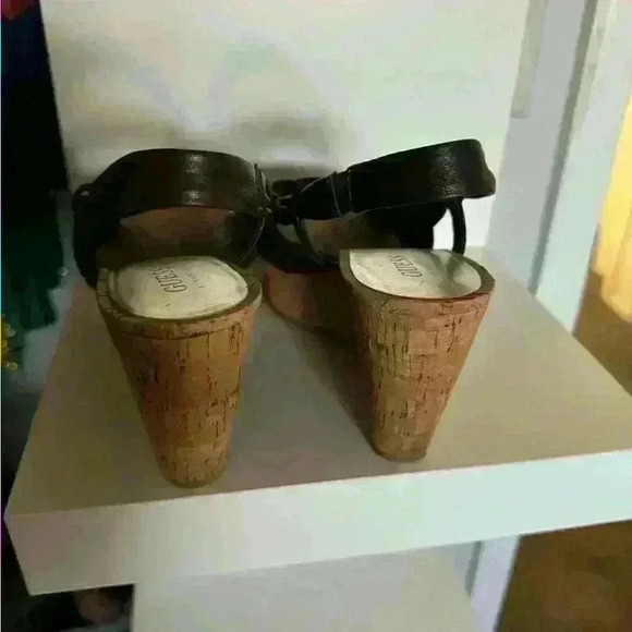 GUESS Mocha Wedge Slingback Shoes - Picture 5 of 8